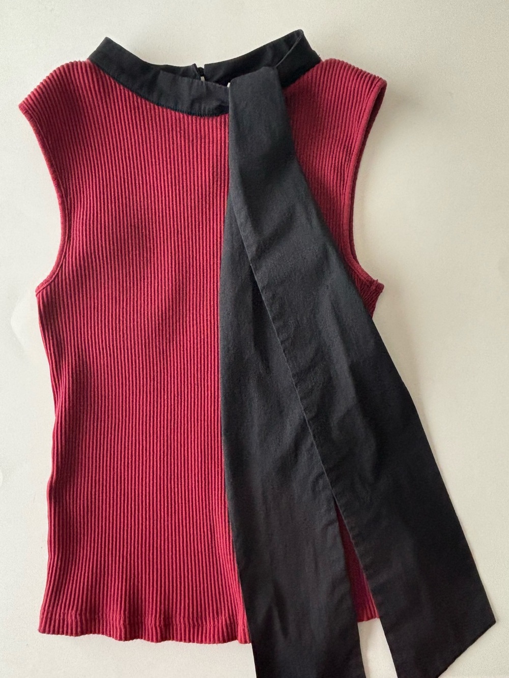 Anthropologie Sleeveless Blouse Ribbed Wine-Red with Black Neck Tie